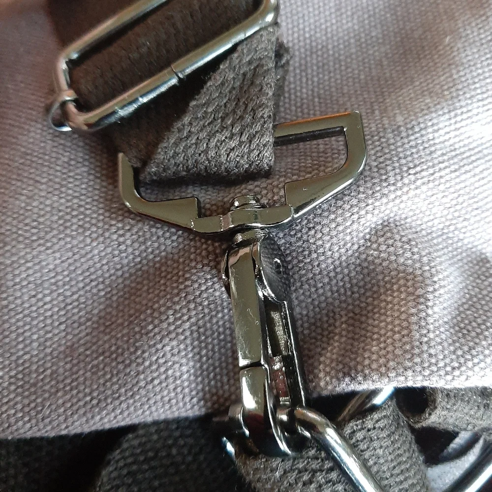Purple Messenger Crossbody bag NWOT - Picture 7 of 7